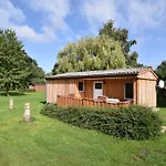 Gemuetlicher Bungalow Mit Garten Poel