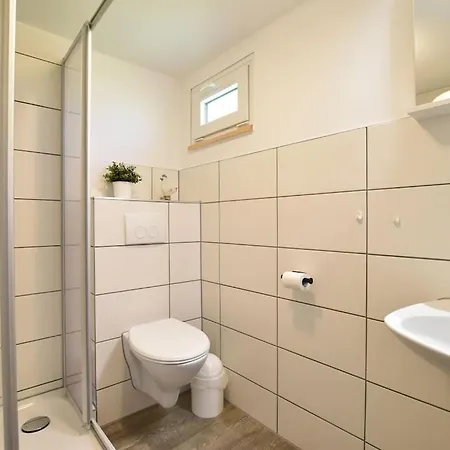Gemuetlicher Mit Garten Holiday home Insel Poel
