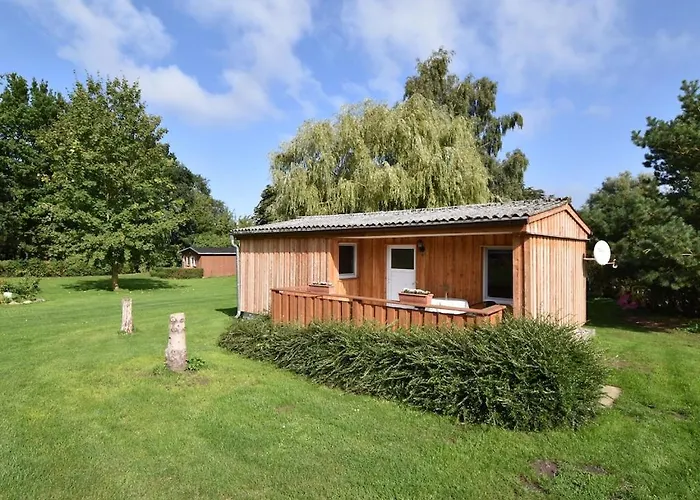 Gemuetlicher Bungalow Mit Garten Poel